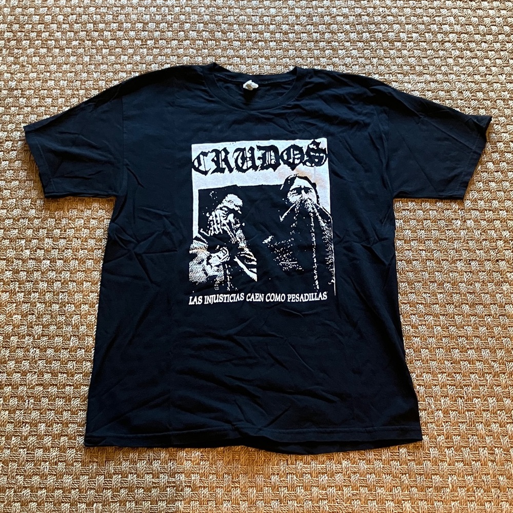 Crudos Black Graphic T-Shirt size Large